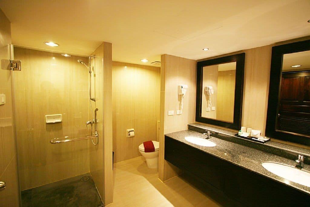 Summer Spring Hotel Pattaya Bagian luar foto